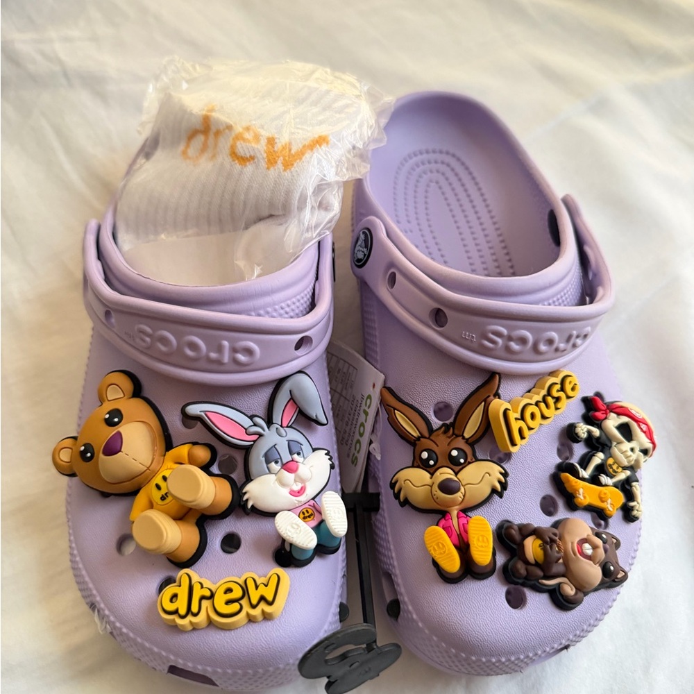 CROCS Justin Bieber Sandals in Light Purple with Fun Charms